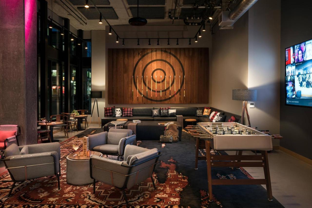 Moxy Seattle Downtown Hotel Bagian luar foto