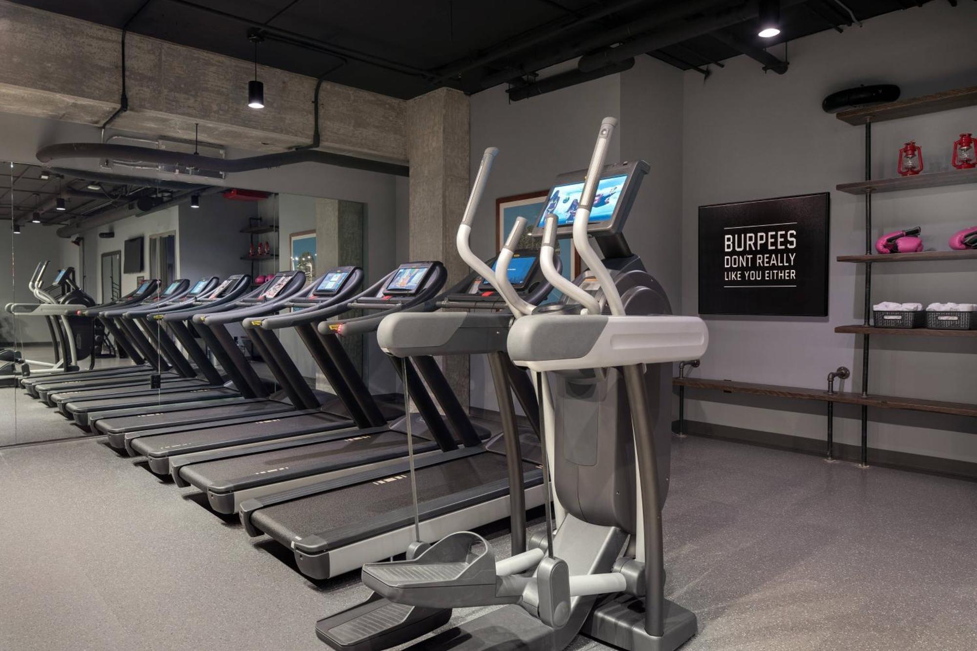 Moxy Seattle Downtown Hotel Bagian luar foto